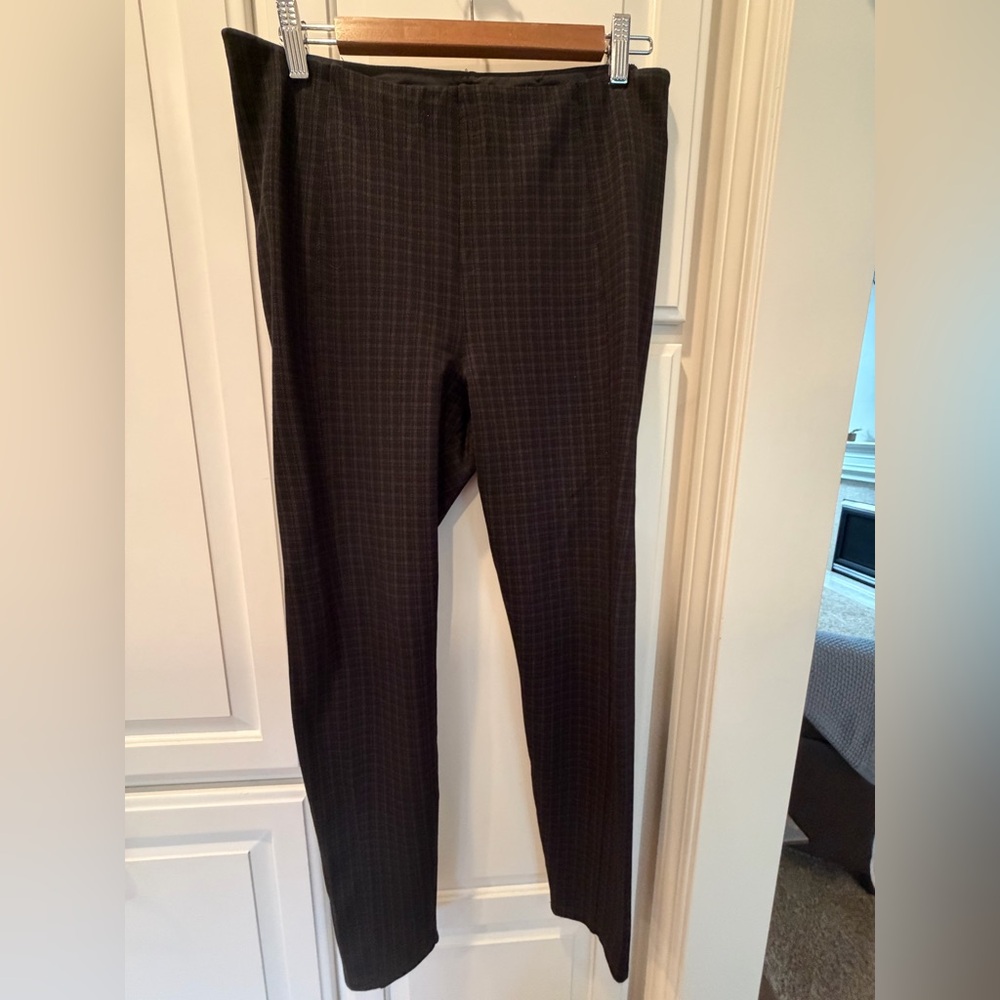 Liverpool Plaid Pants - Picture 5 of 7